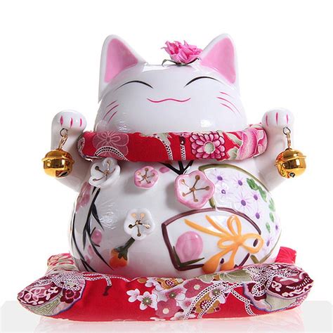 maneki neko feng shui|maneki neko statue.